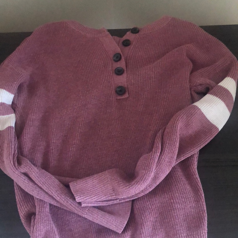 American eagle sweater